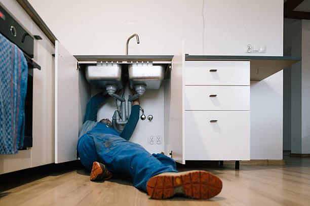 Professional Leak Detection technician working in Center City, MN
